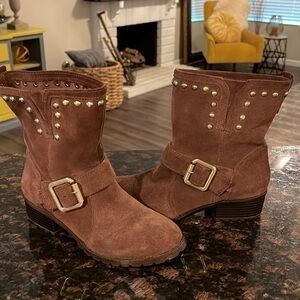 INC CONCEPTS SUEDE STUDDED BROWN BOOTIE